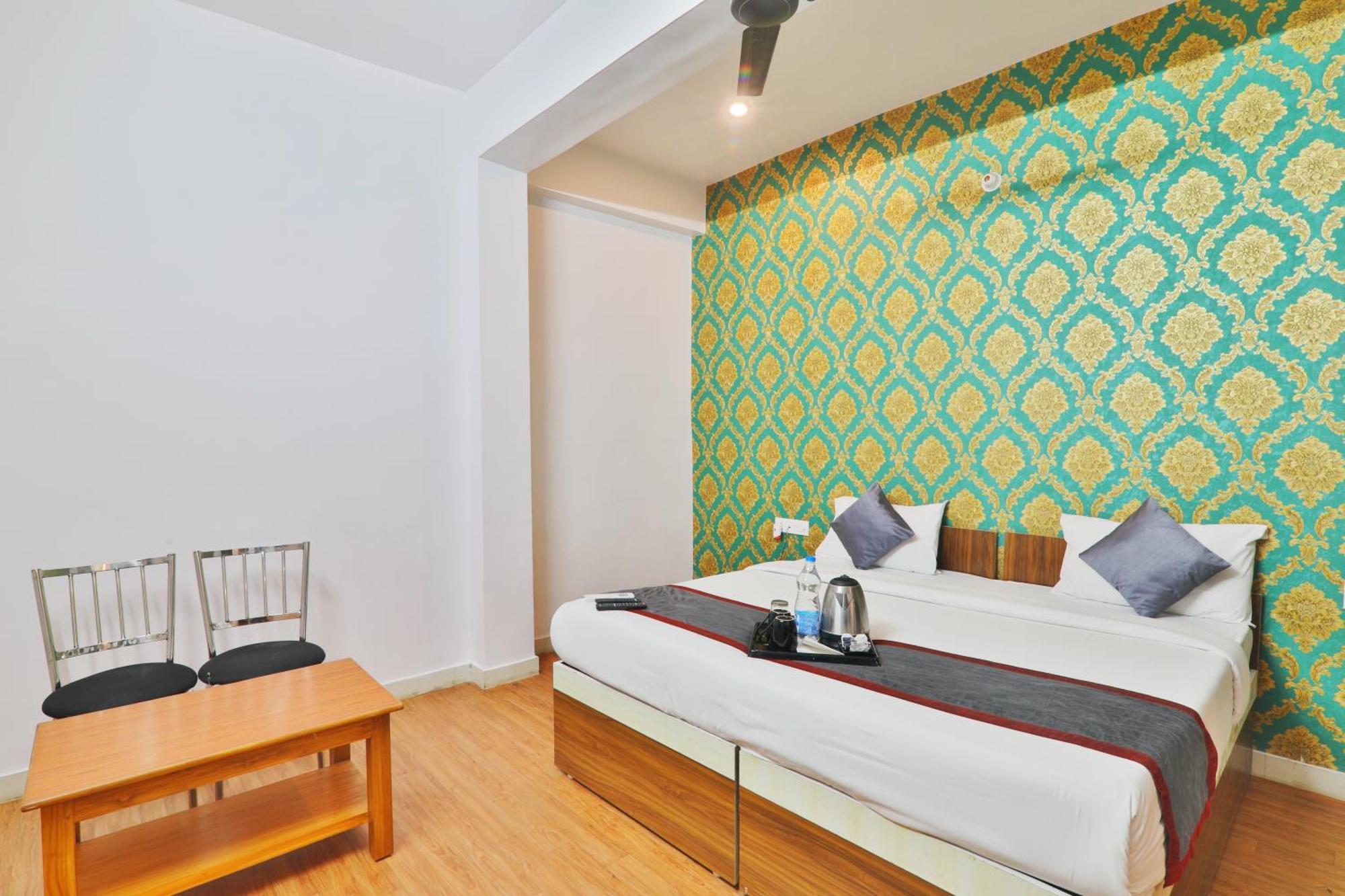 Divine Glory Hotel Lucknow Exterior foto